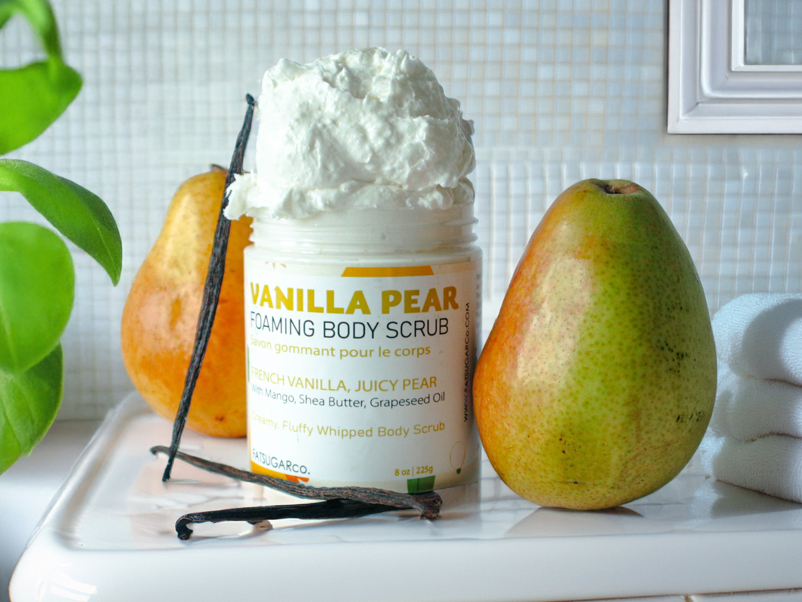 Vanilla Pear Foaming Body Scrub